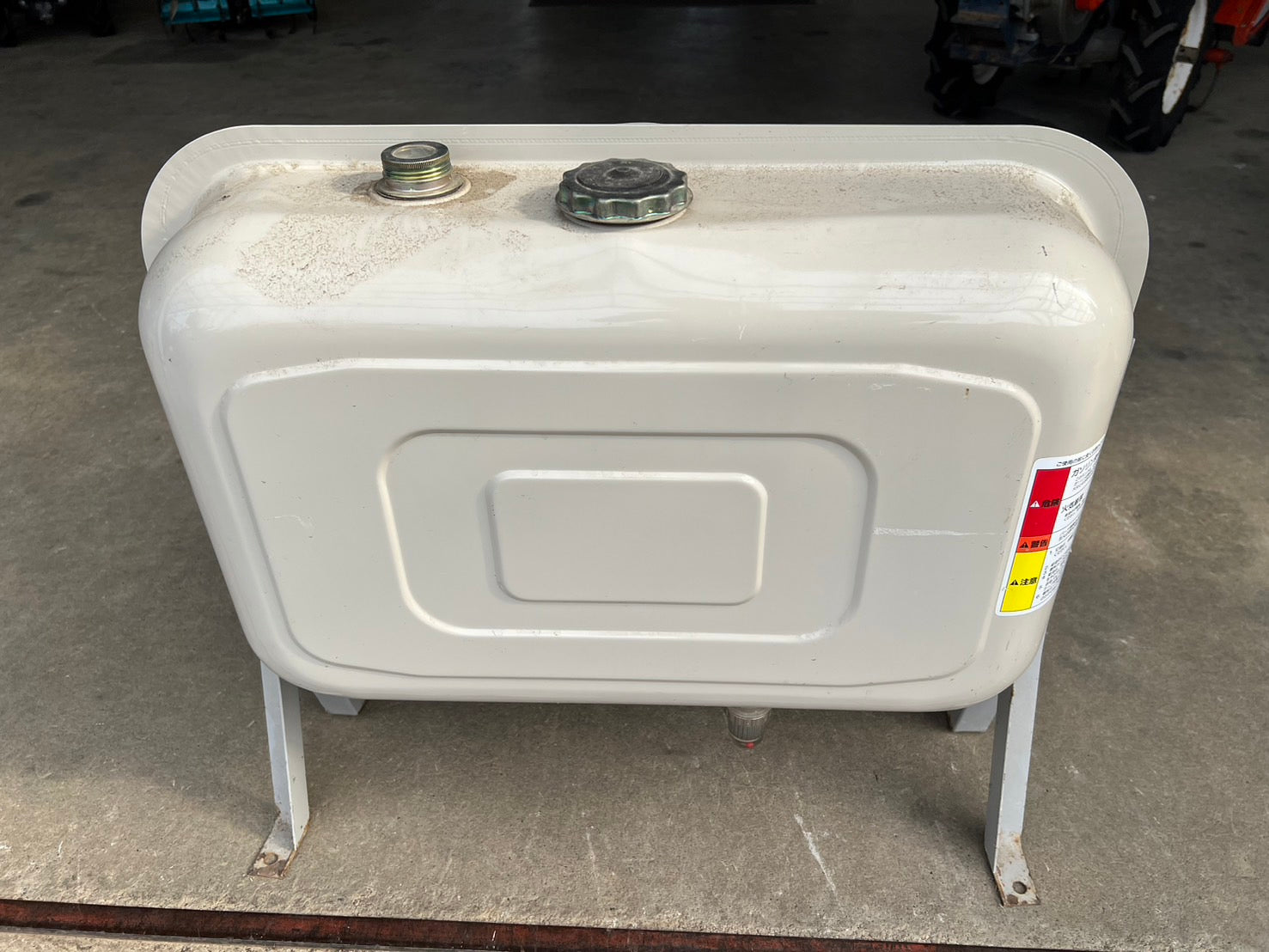 灯油専用タンク 中古 80ℓ ＊SST-95LorEBT-92H 『山形店』 – 農キング