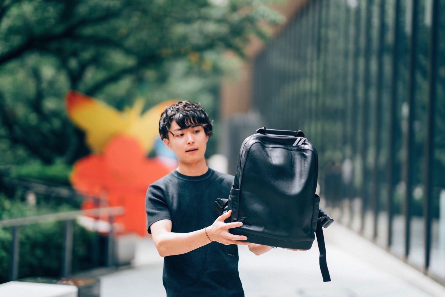 MOTHER HOUSEのアンティークバックパック。四角いリュックの到達点。