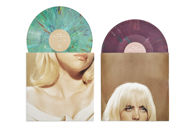 Gucci」からビリー・アイリッシュのレコードとネイルステッカーの限定