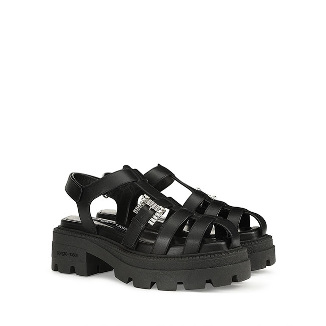 Sergio Rossi」から新作ボリュームサンダルが登場！ | Numero TOKYO