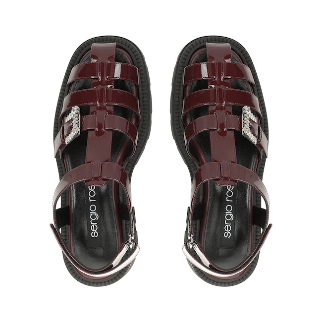 Sergio Rossi」から新作ボリュームサンダルが登場！ | Numero TOKYO