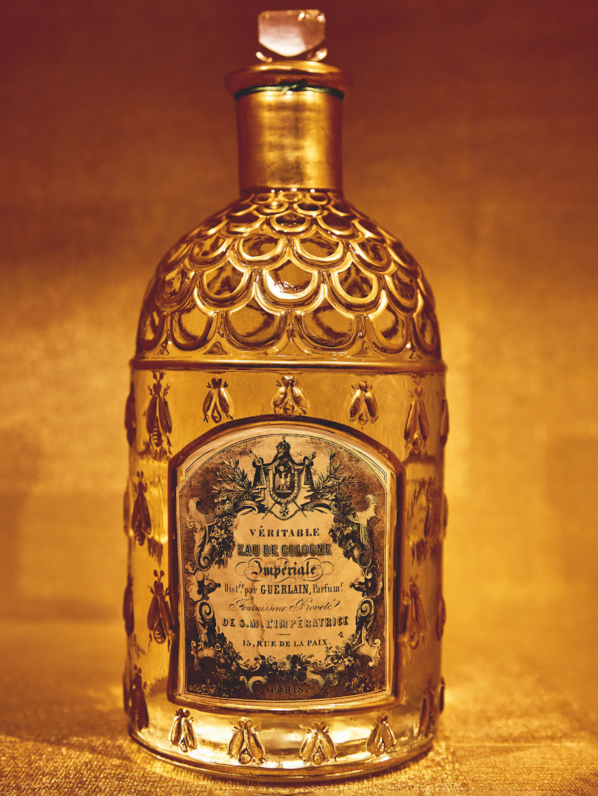 ゲラン」創業から約200年の軌跡を辿る貴重な公式書籍が発売に | Numero