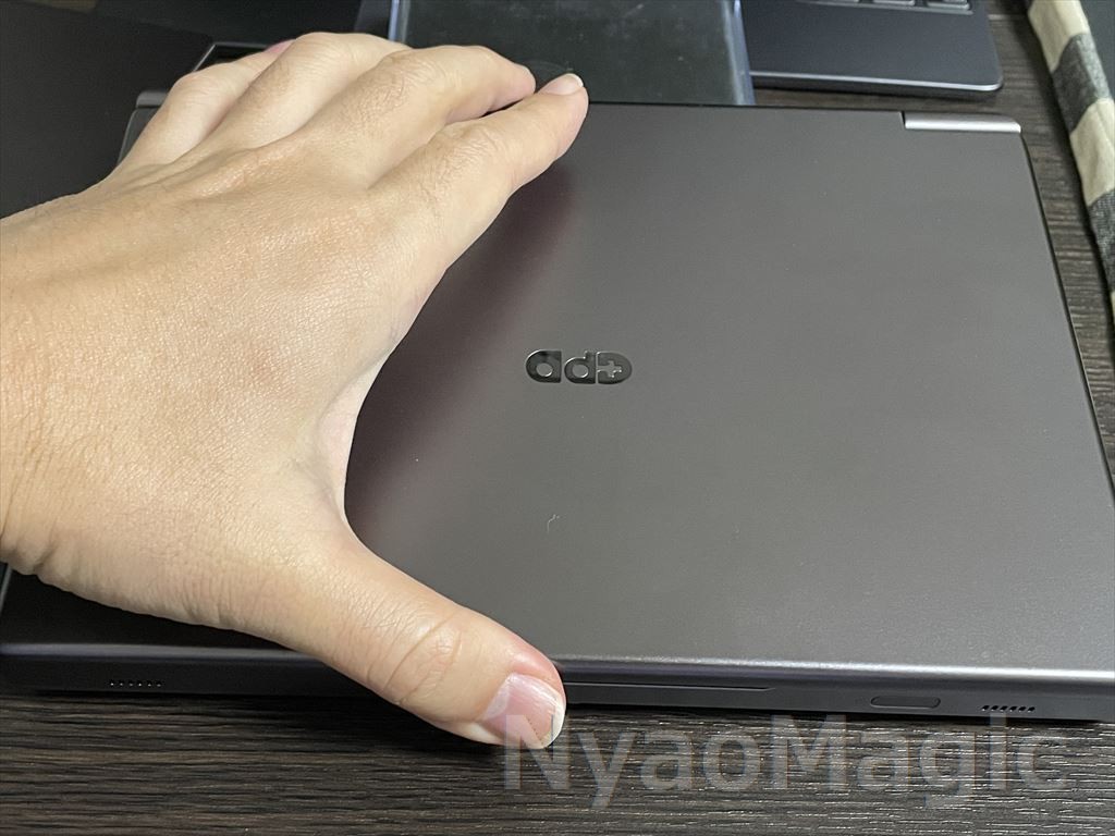 これは理想的なホームPC! GPD WIN MAX 2（Ryzen6800u+LTE）開封レビュー