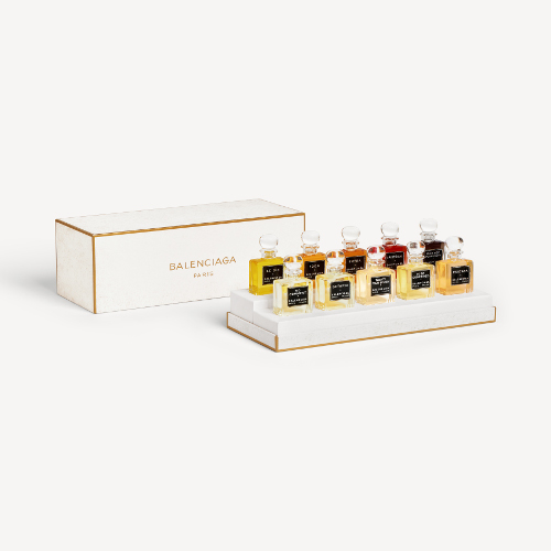 バレンシアガのフレグランスが10種の香りで登場、ミニサイズのセットや