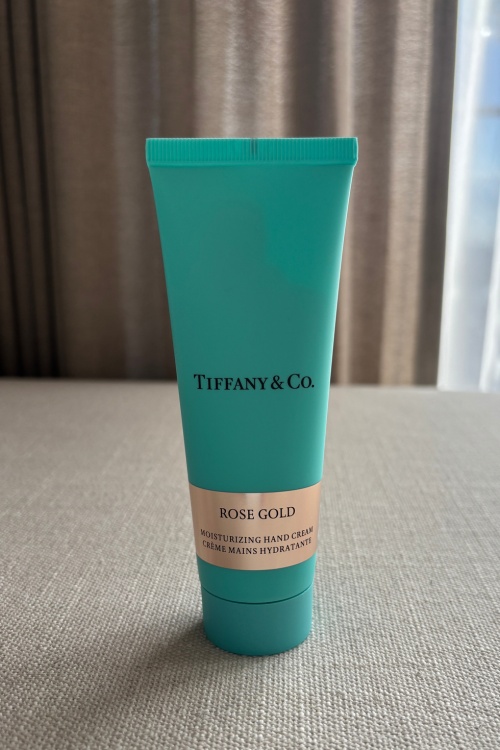 ティファニーに、こんな素敵なハンドクリームがあるなんて♡ 【チーム