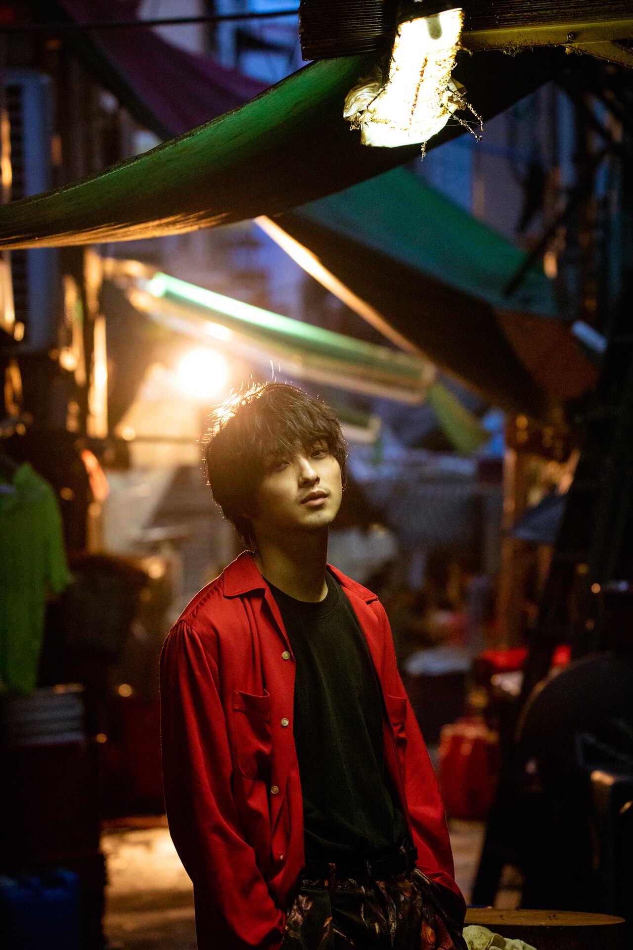 横浜流星の2nd写真集が発売決定、ヒゲや煙草吸う姿など香港で男全開