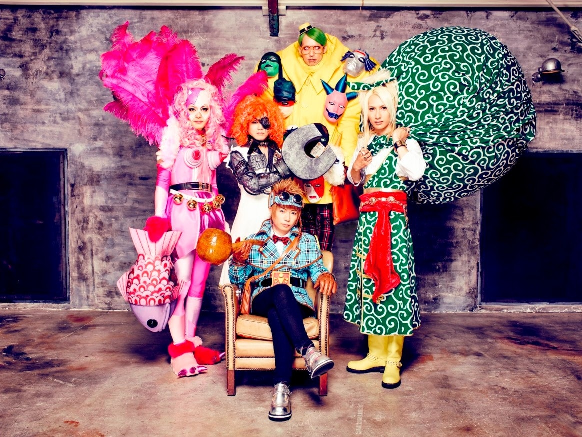 Psycho le Cemu、綿密キャラ設定のド派手新衣装＆ジャケ解禁 - 音楽