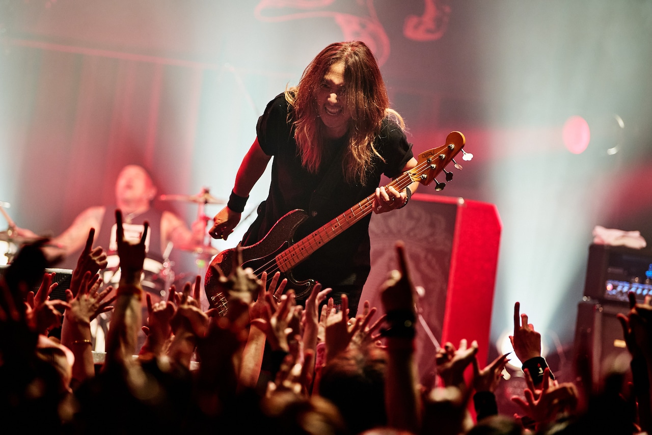 Jが5年ぶり「放火魔大暴年会」開催、年明けからニューアルバム携え全国