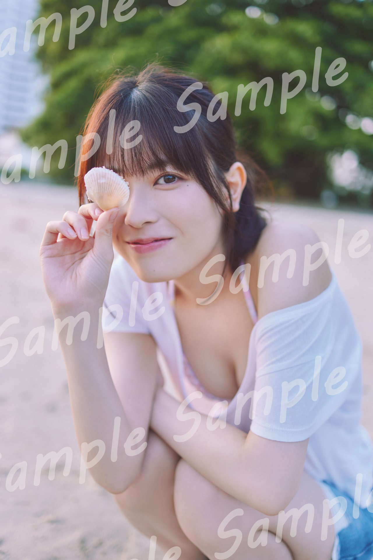 岩本蓮加（乃木坂46）1st写真集「いたずらな風」セブンネット（通常版