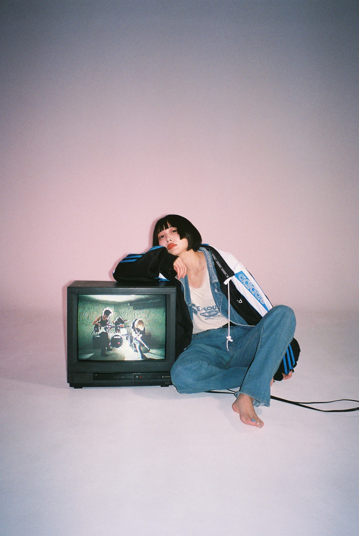 あの率いるI's、降りかかる困難にも負けずに生きていく「DON't COMMIT