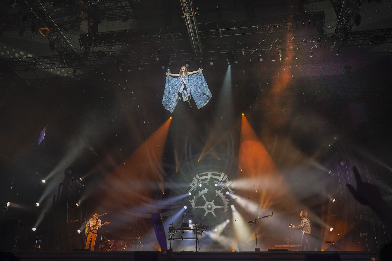 thealfee_budokan_1.jpg?