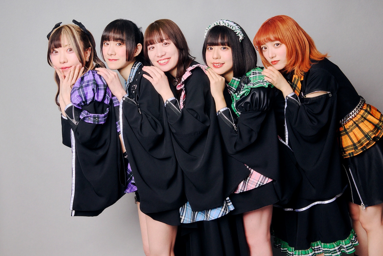 ズーカラデルがミニアルバム発売、前作アルバムの“Deluxe”盤も配信