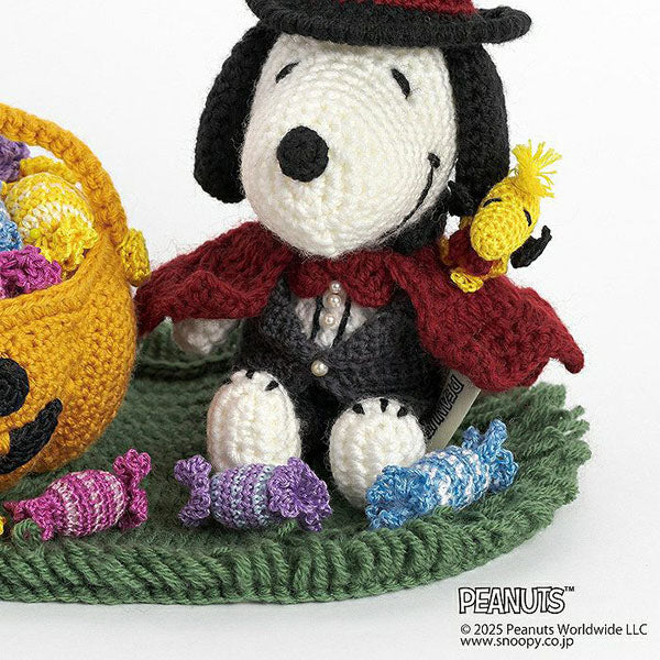 手芸キット】編みぐるみ＜スヌーピー ヴァンパイア＞（編み物 材料セット）