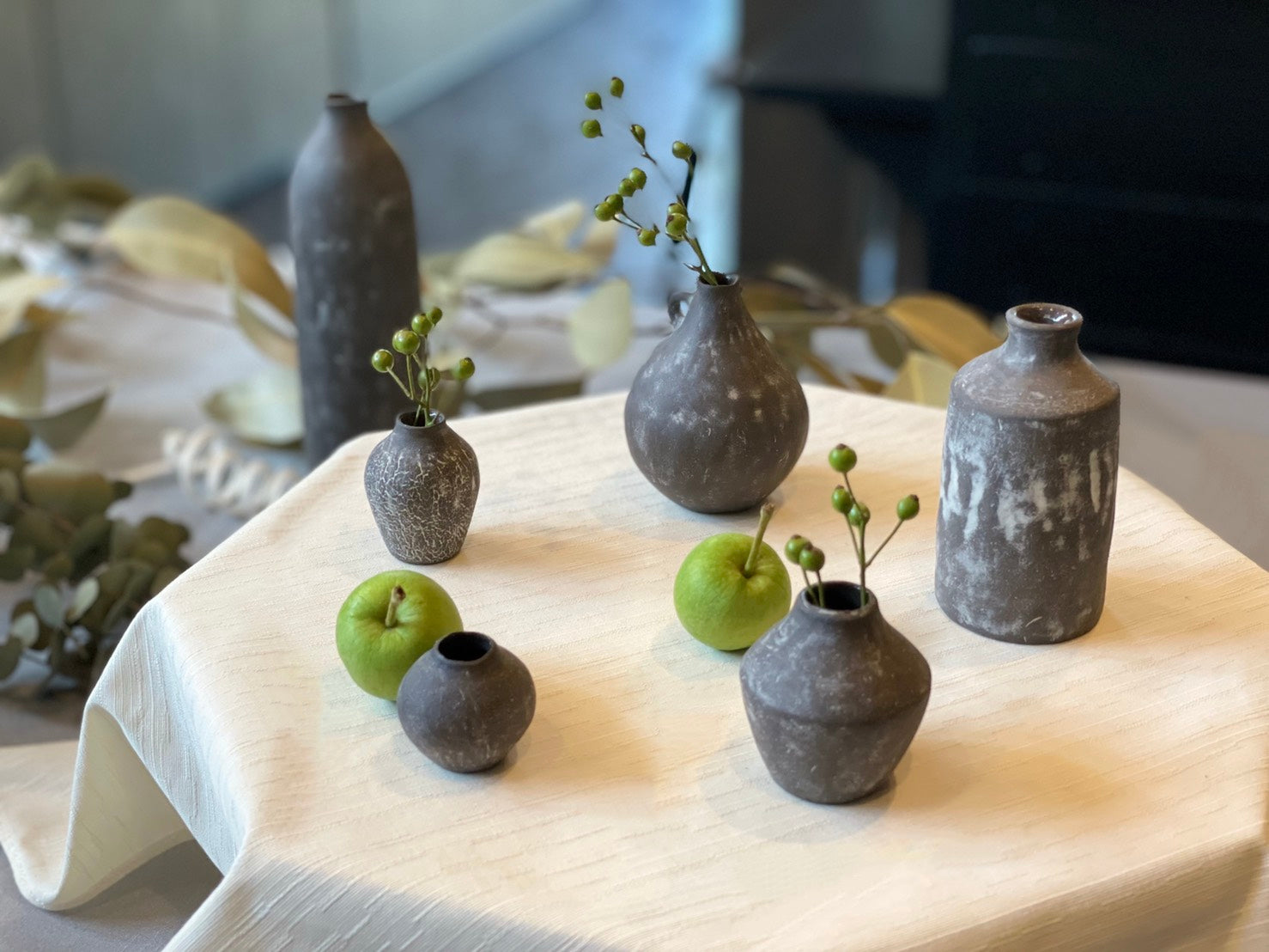 手びねりの花器 D – うつわ 熾/OKI