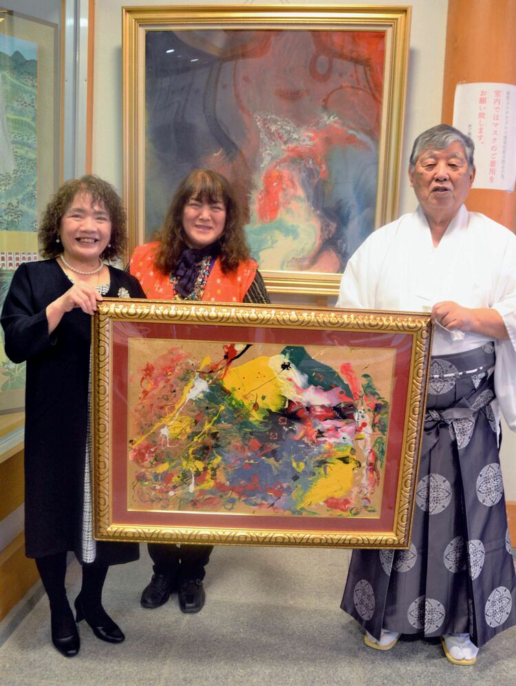 心込めた絵 奉納 重度ダウン症の小波津有希さん（25） 仏画家と縁 普