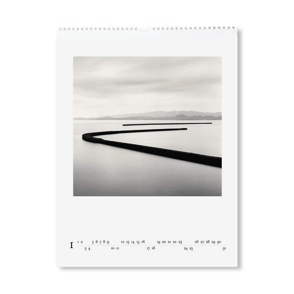 MICHAEL KENNA 2026 WALL CALENDAR：マイケル・ケンナ | OIL - 現代