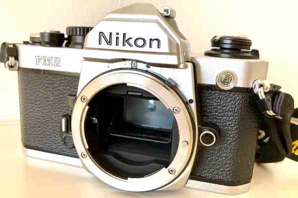 フィルムカメラ買取】ニコン Nikon FM2 シルバー ファインダーカビの