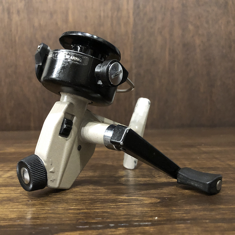 Abu Cardinal 3 Spinning Reel 800801 アブ カーディナル 3 ベージュ