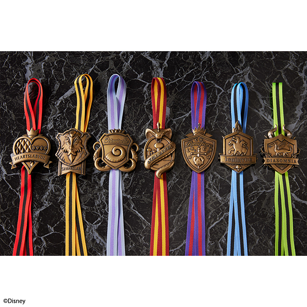 ディズニー ツイステッドワンダーランド』レプリカ腕章 スカラビア