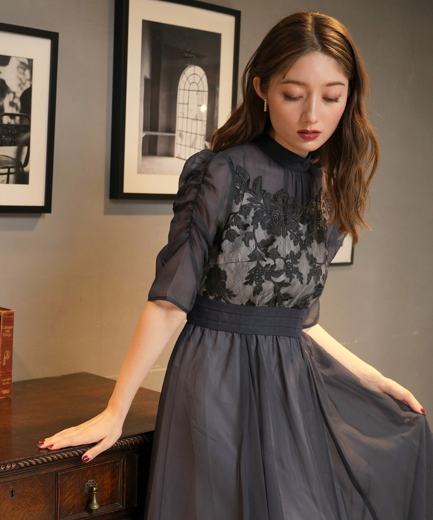 フラワー刺繍ワンピースドレス