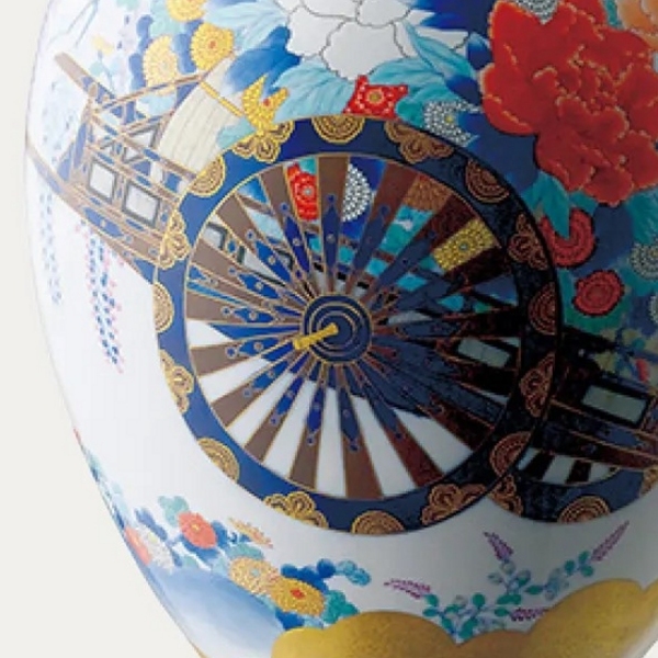 青華緑彩花車模様）切透飾り壺|有田焼の老舗-香蘭社オンラインショップ