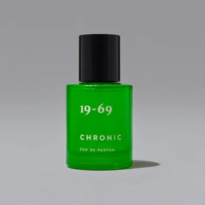 19-69正規取扱店】クロニック 30mL – Perfumerie Sukiya Online Store