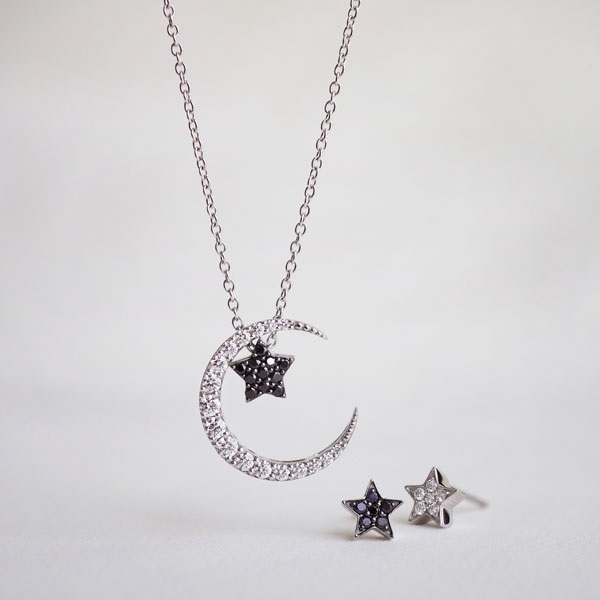 K18WGブラックダイヤモンド/ダイヤモンドピアス | ポンテヴェキオ公式