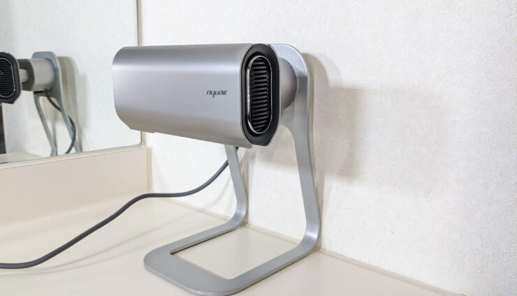 Nyuairのハンドドライヤーを実機レビュー。スマートにしっかり手が乾く