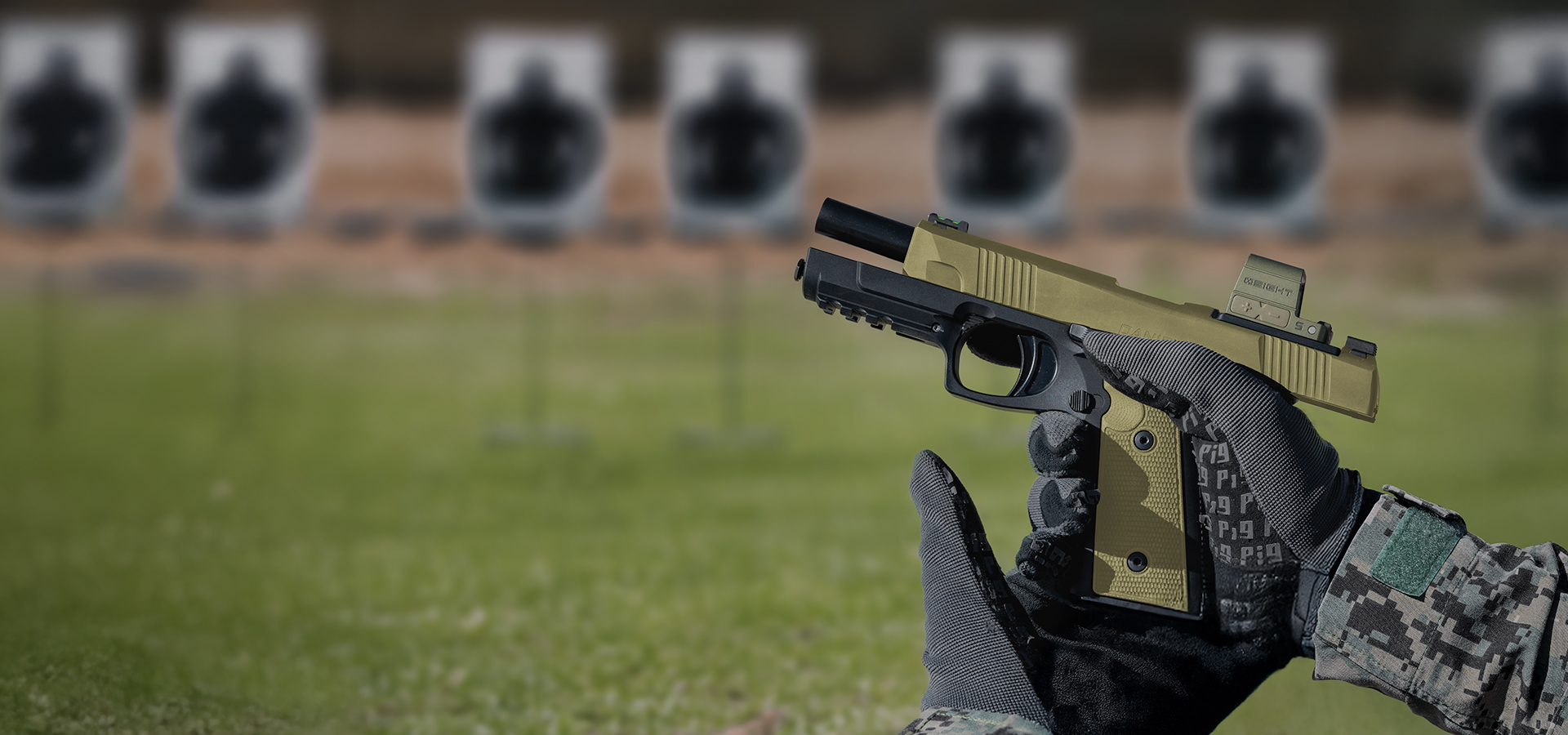 Stealthy & Compact Tactical Optic