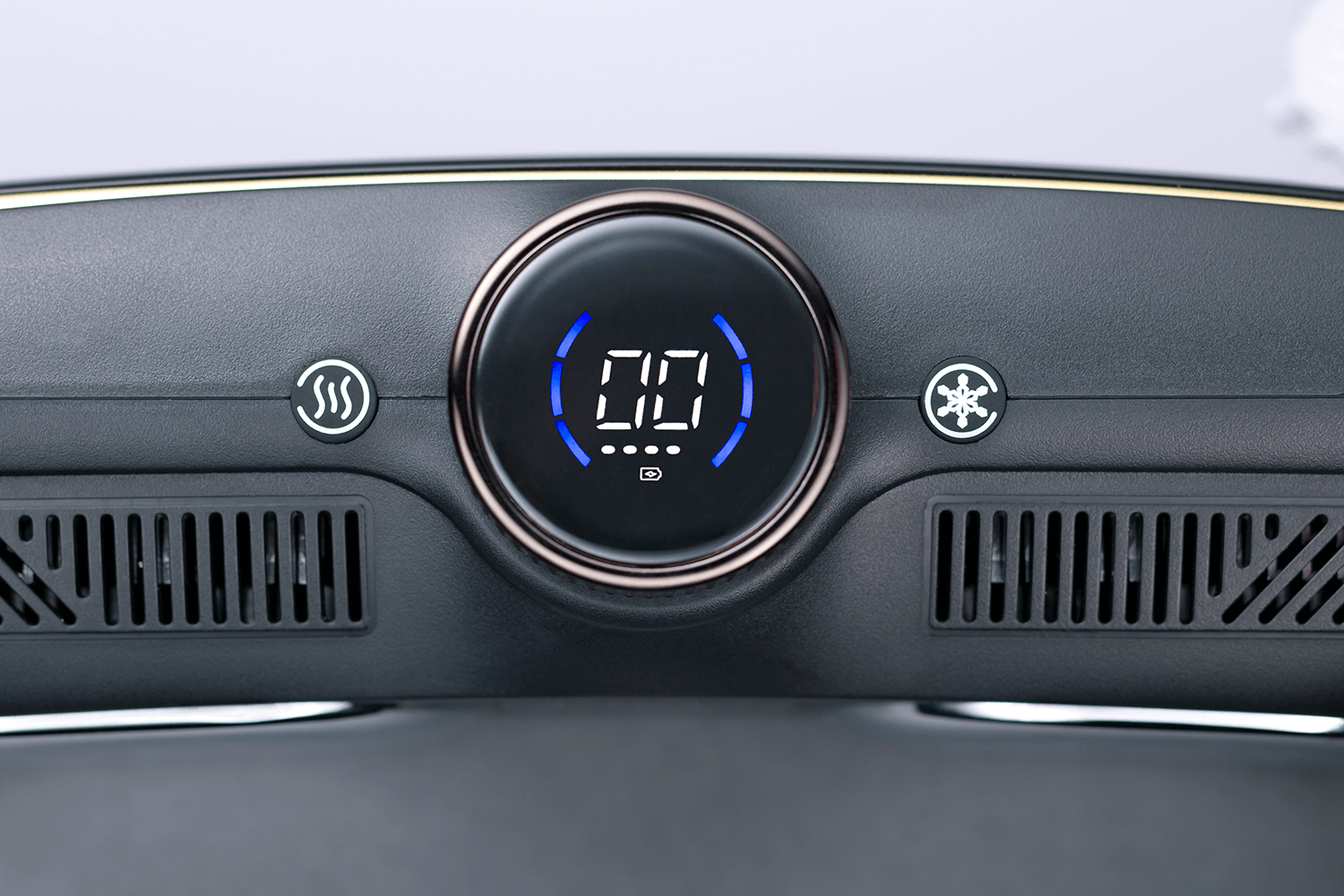 オーパスビューティからサロンクオリティEMS「E-Pulse」×新体感「温冷