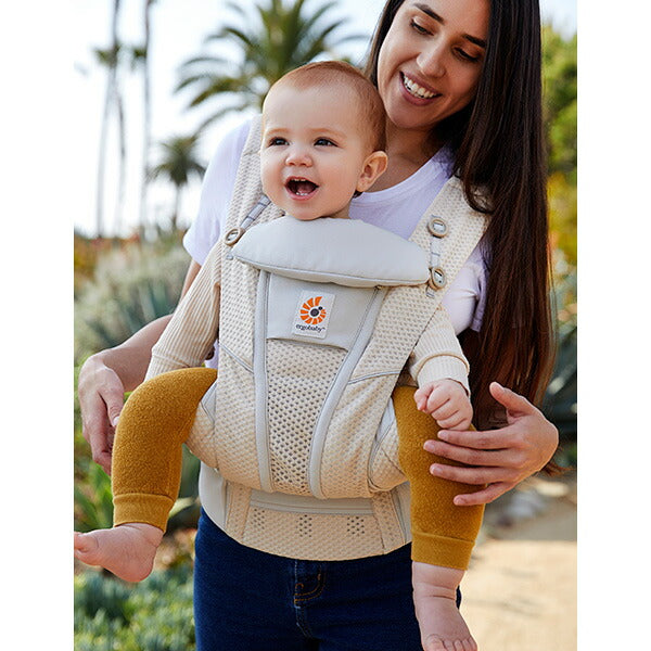 エルゴベビー オムニブリーズ サンドベージュ ERGO baby OMNI Breeze