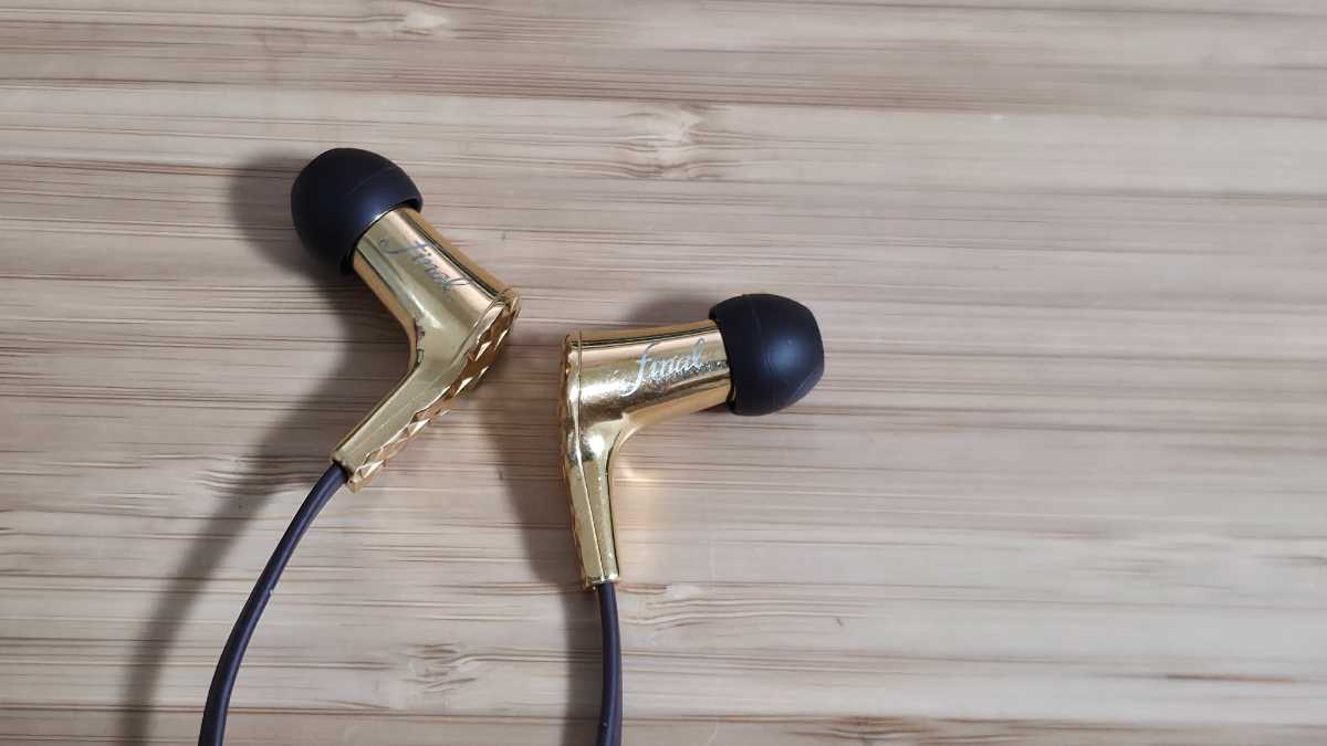 Finalの旧いイヤホン「Heaven VIII」は空間表現を楽しむ至高の1本