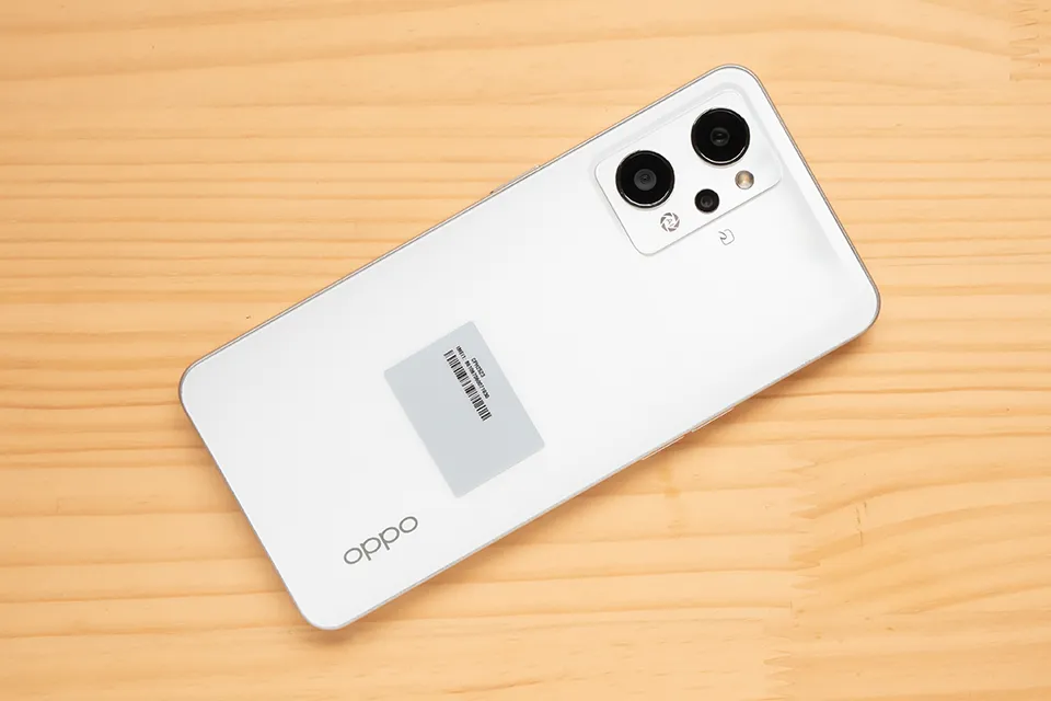 OPPO Reno9 A レビュー：見た目と必要な機能が揃って使い勝手の良い