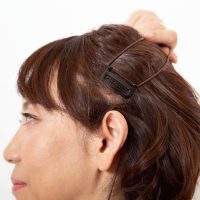 三雲孝江アナ開発のフェイスアップクリップほか「すっきり顔」に効果的