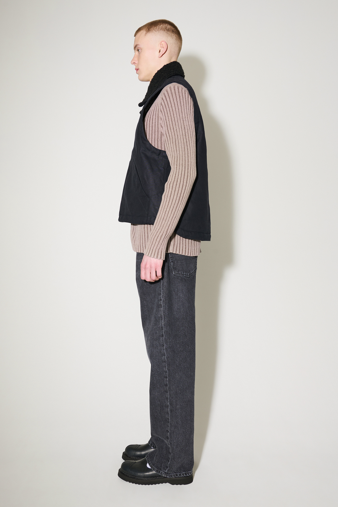 Our Legacy - Grizzly Vest Black Highland Cotton