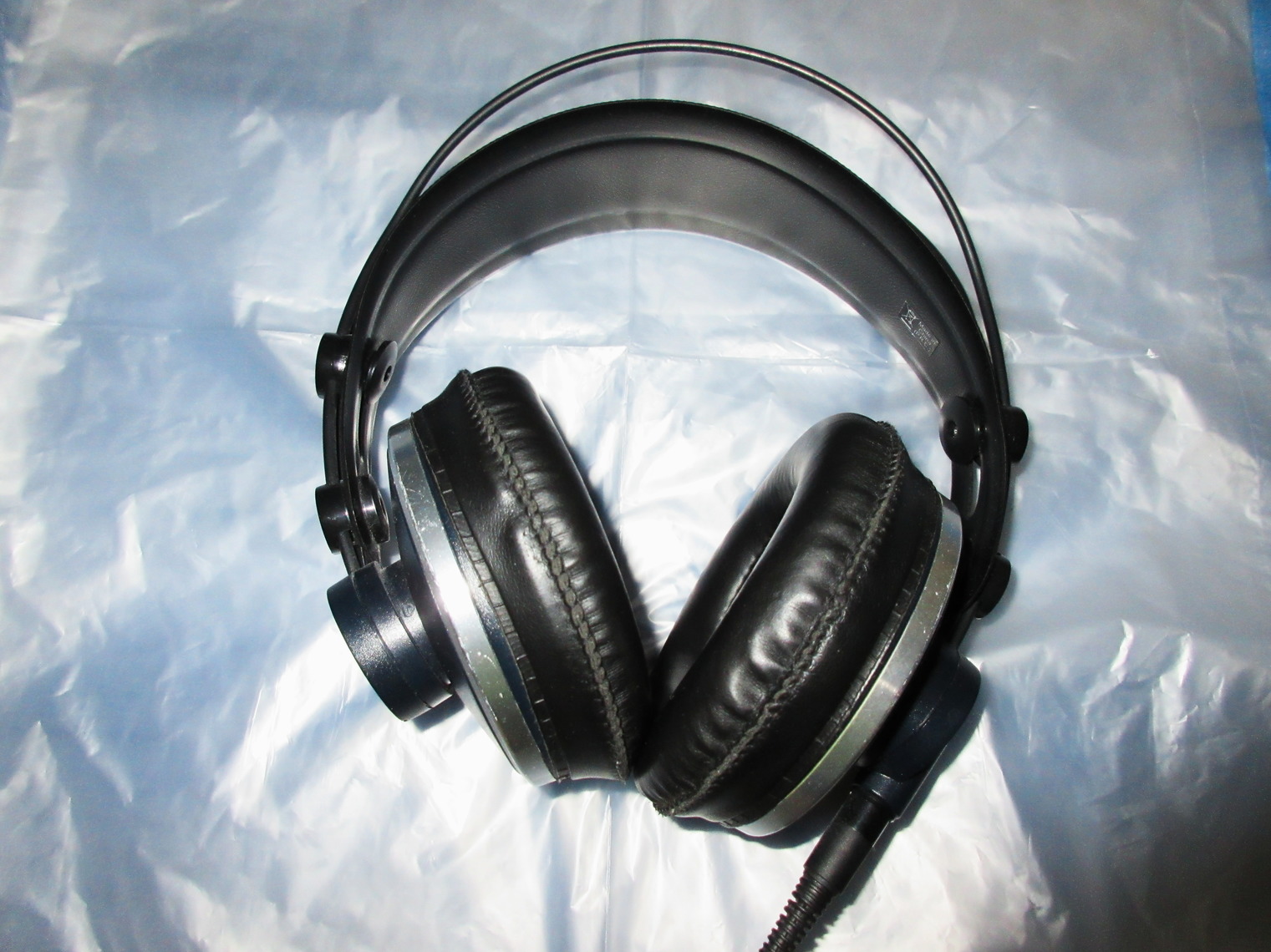 洋楽のMVによく出るAKG「K271 MK2」レビュー【密閉型】【モニター