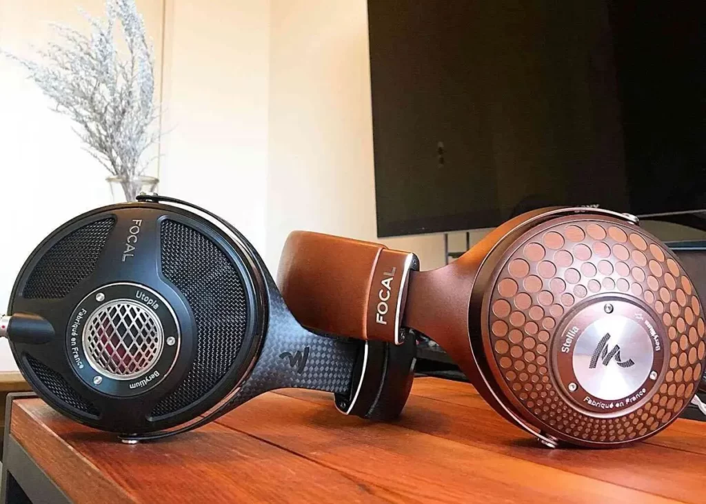 高級ヘッドホンの違いがわからない！次元を超えたサウンドを体験しよう