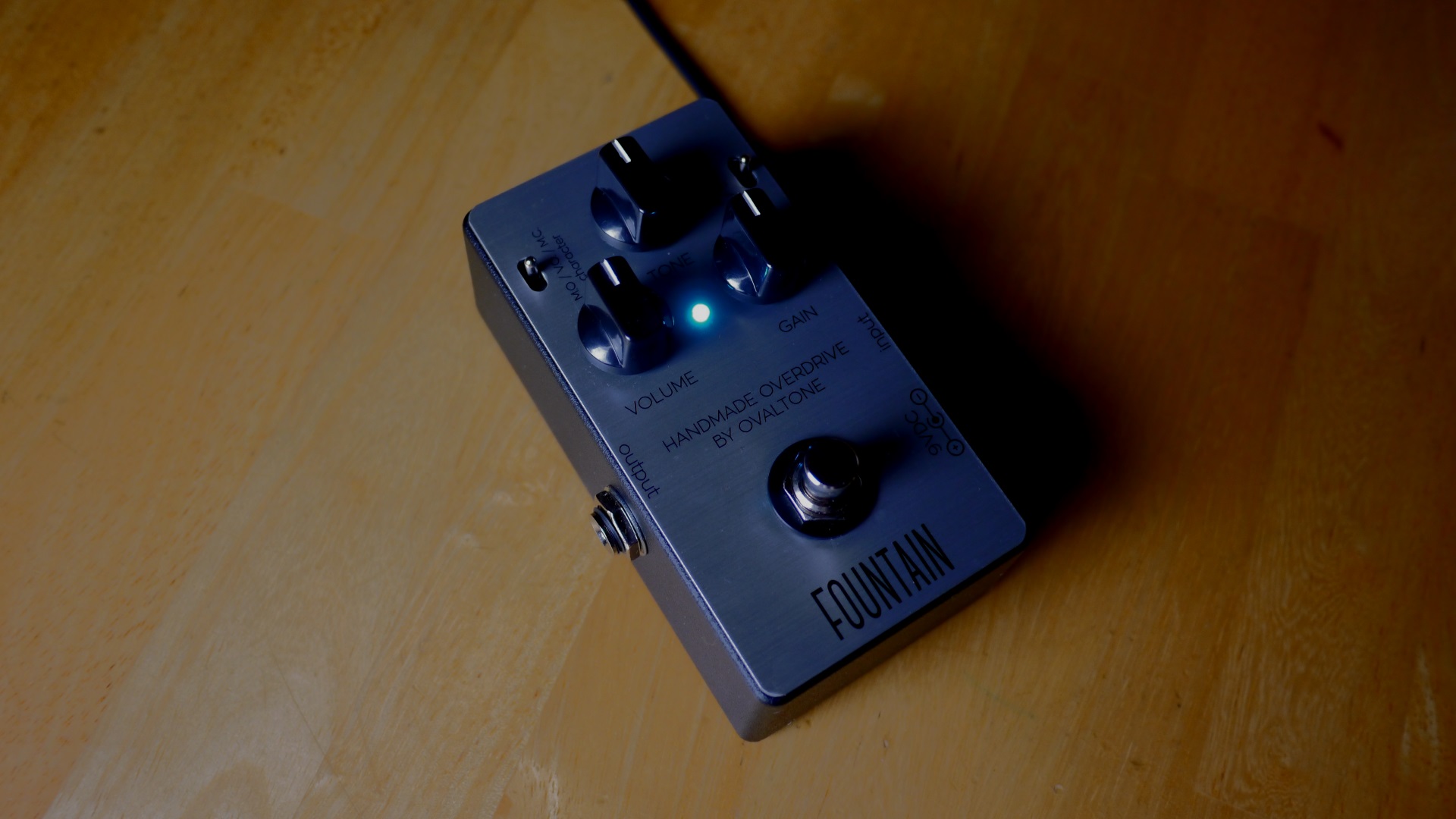 FOUNTAIN – Ovaltone -handmade effect pedals-
