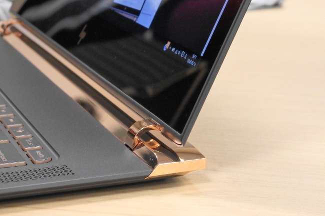 日本HP 2016年夏モデル発表！HP Spectre 13-v000など性能・デザインを