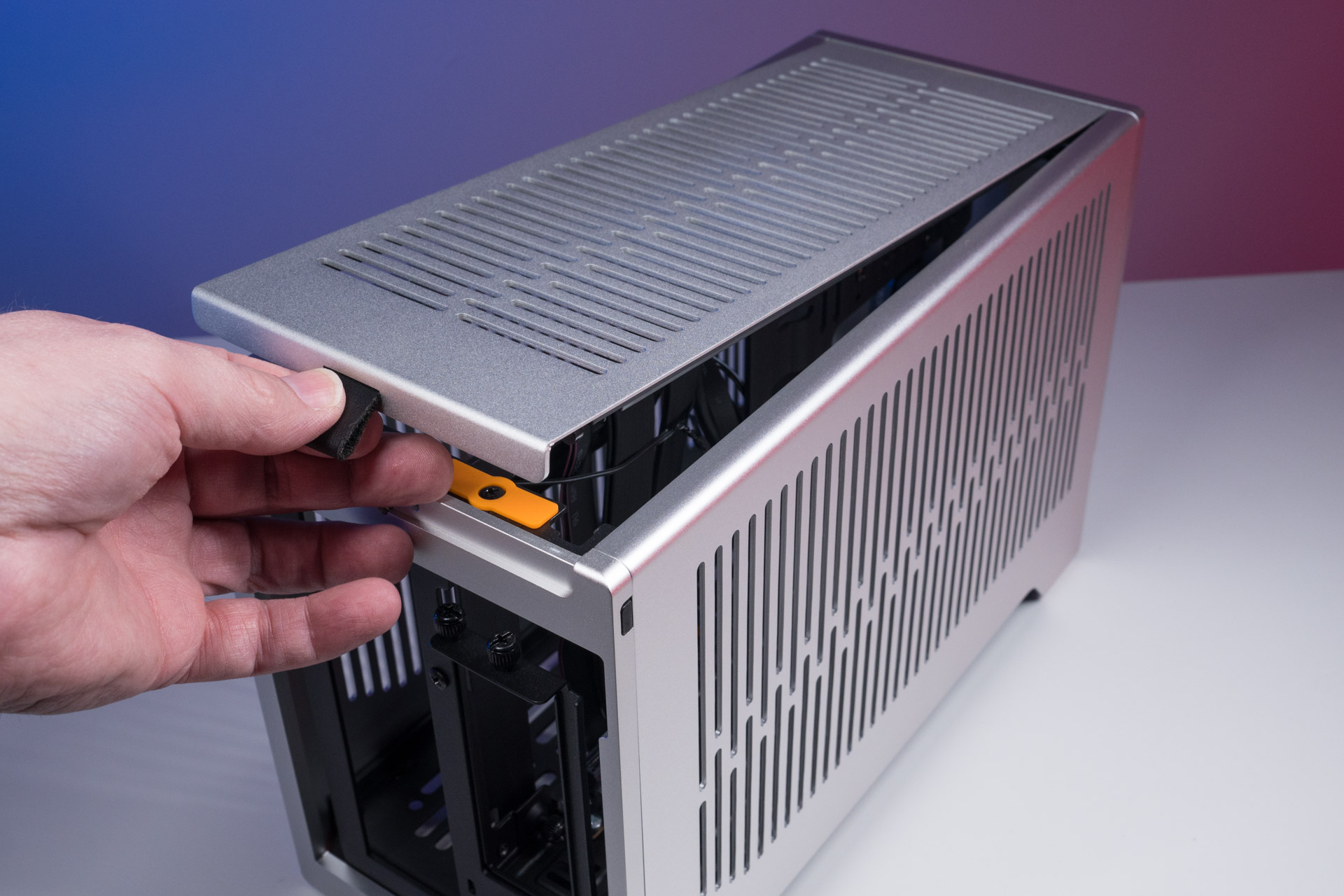 Fractal Terra Mini-ITX Case Review - PC Perspective