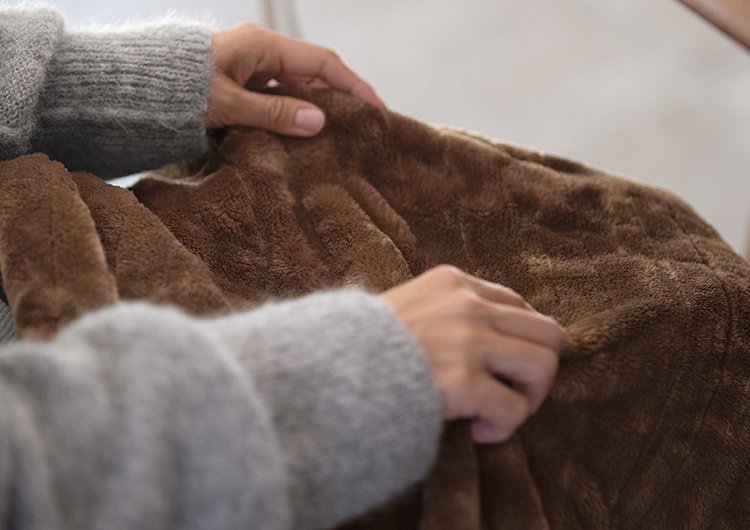 概要 洗える電気ひざかけ「くるけっと」 DC-H5 | 電気カーペット