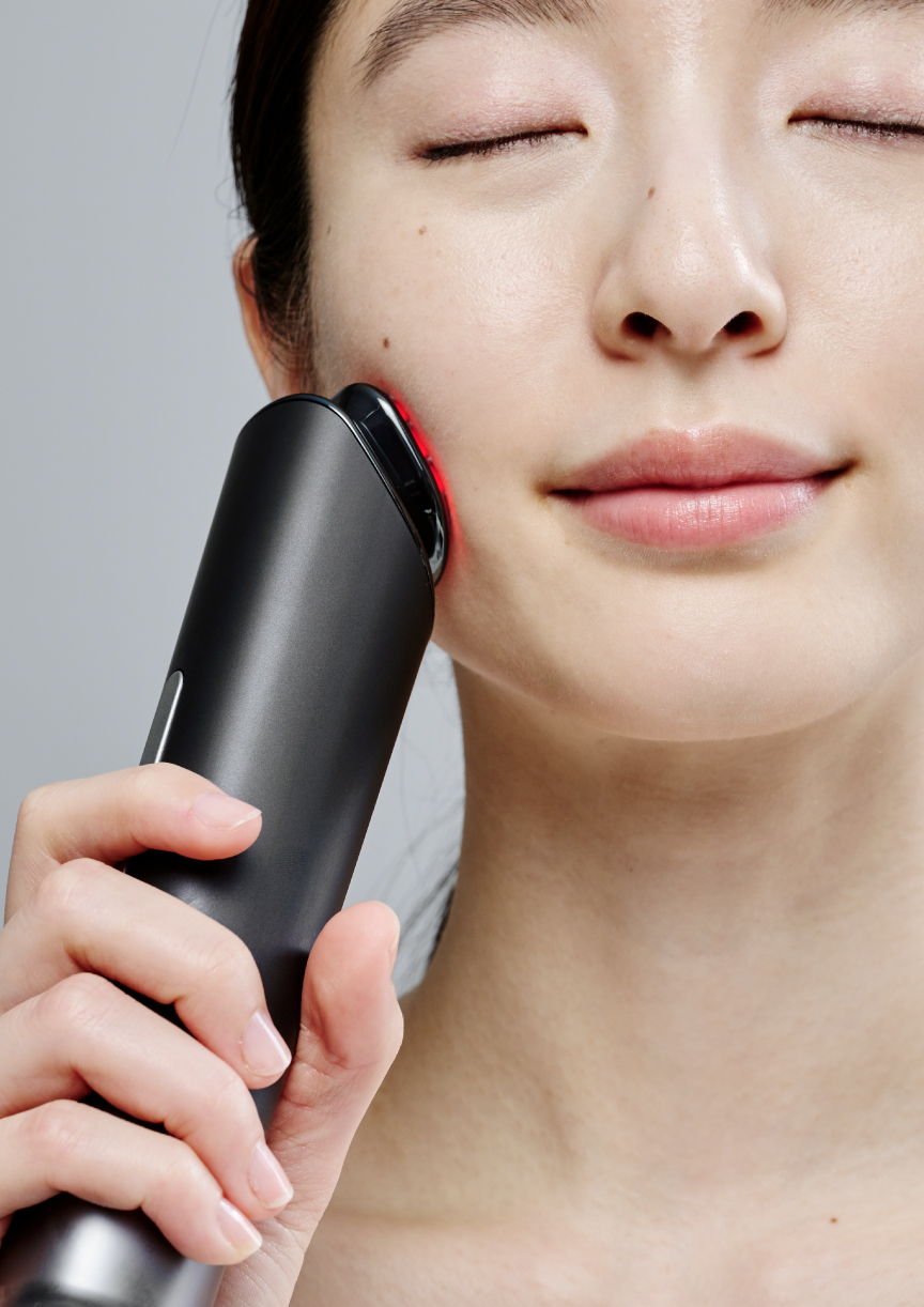 概要 リフトケア美顔器 バイタリフト RF EH-SR85 | フェイスケア