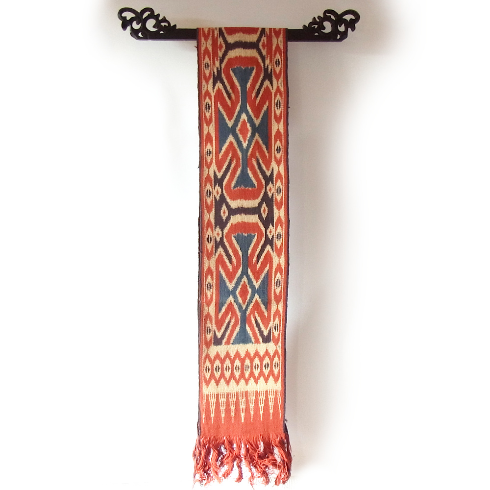 インドネシア スラウェシ島 トラジャ族のイカット5 インドネシア