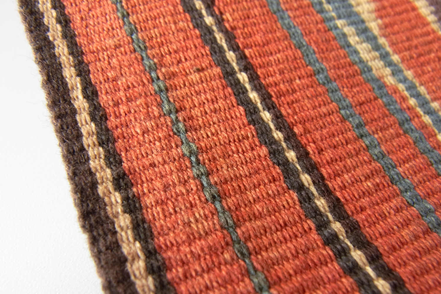 スラウェシ島トラジャ・イカットNo.T-ISW-012|野趣あふれる