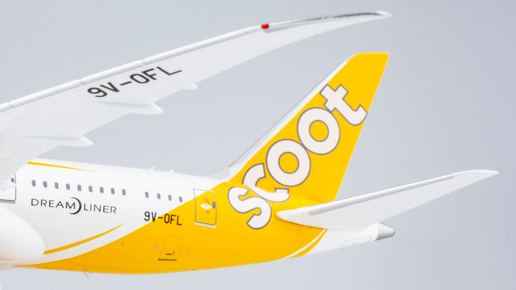 Scoot Boeing 787-8 9V-OFL NG Model 59006 Scale 1:400 – PandaFox Toys