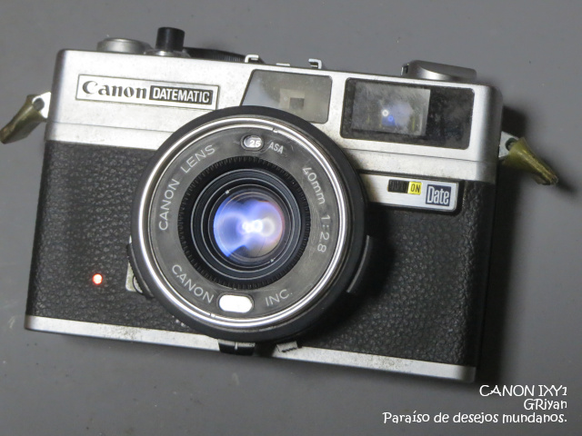 CANON DATEMATIC：手動式デート機能搭載のレンジファインダーカメラの