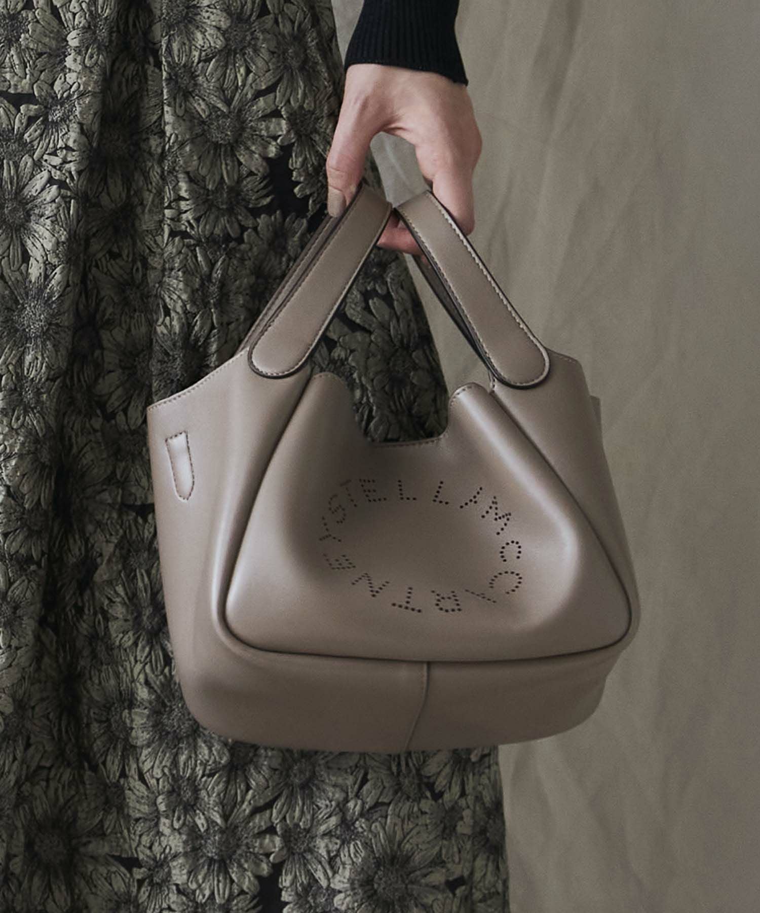 STELLA McCARTNEY(ステラ・マッカートニー)】 ロゴ ダブルトップ