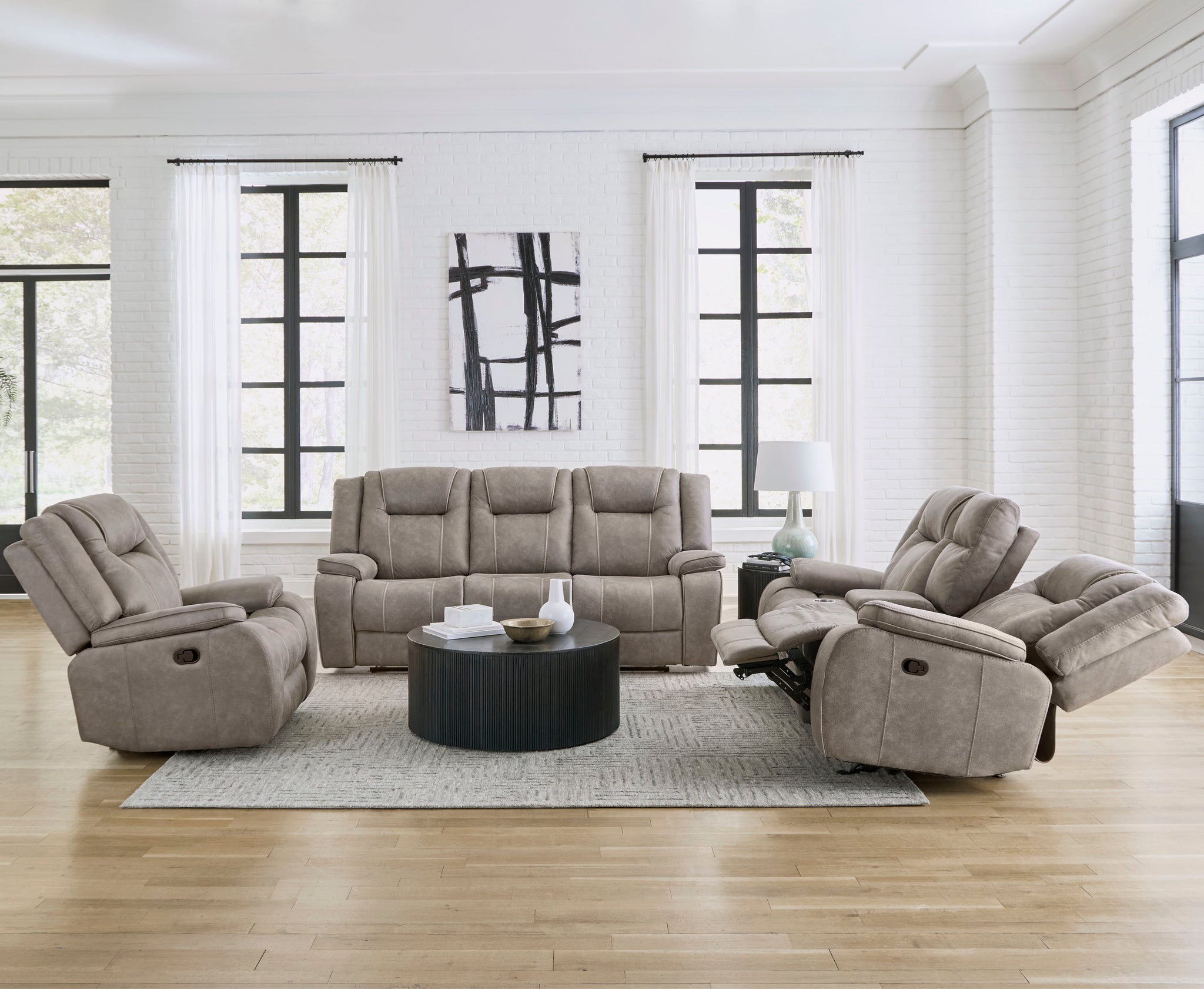 BLAKE - DESERT TAUPE Manual Sofa - Parker House Furniture
