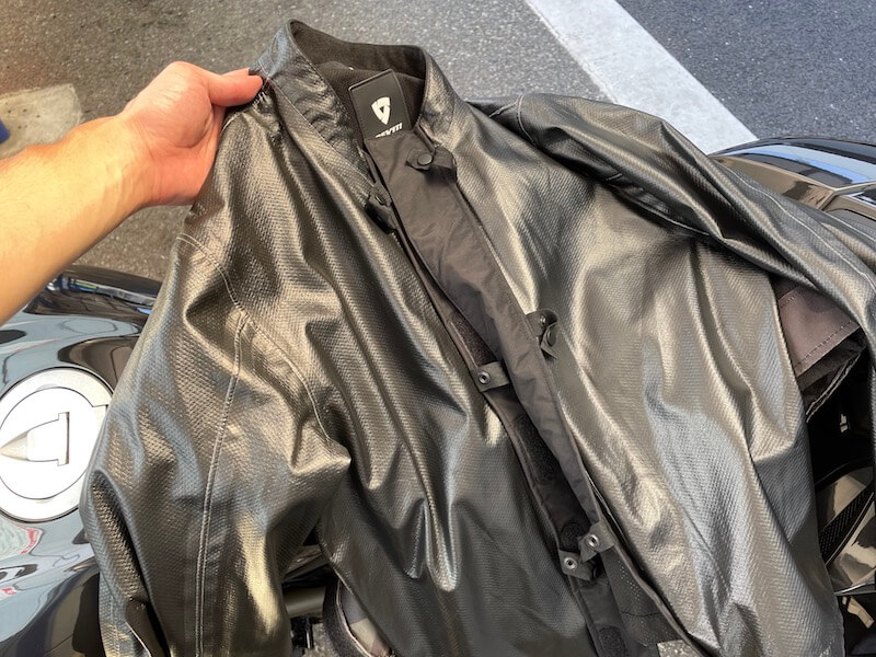 名品の予感…！「レブイット トルク（Rev'it Torque）」インナー付き