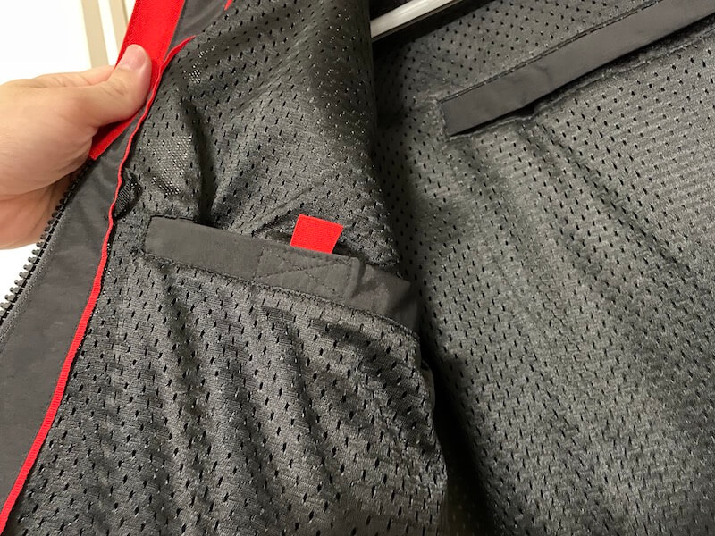 名品の予感…！「レブイット トルク（Rev'it Torque）」インナー付き